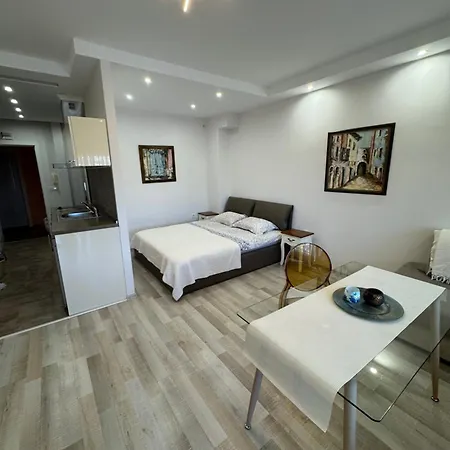 съни форт студио Apartment Sunny Beach